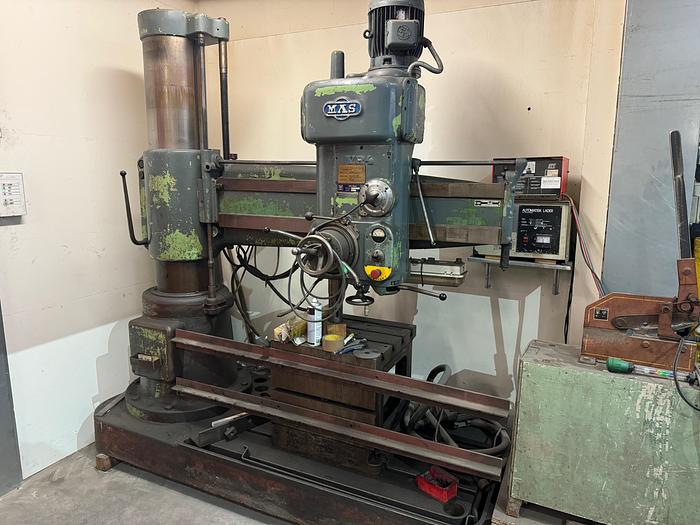 Used BRUGT RADIALBOREMASKINE FABR. MAS, MODEL VR 4