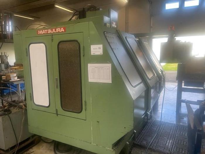 Used BRUGT VERTIKALT BEARBEJDNINGSCENTER FABR. MATSUURA, MODEL MC 760 VX