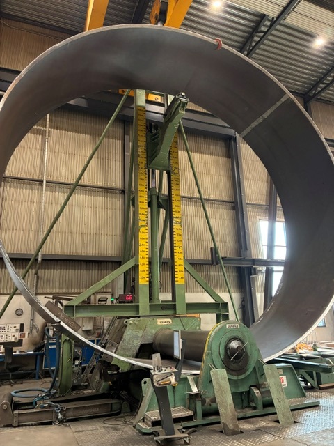 Used USED CNC-BENDING ROLL MANUF. ROUNDO, MODEL PAS 700