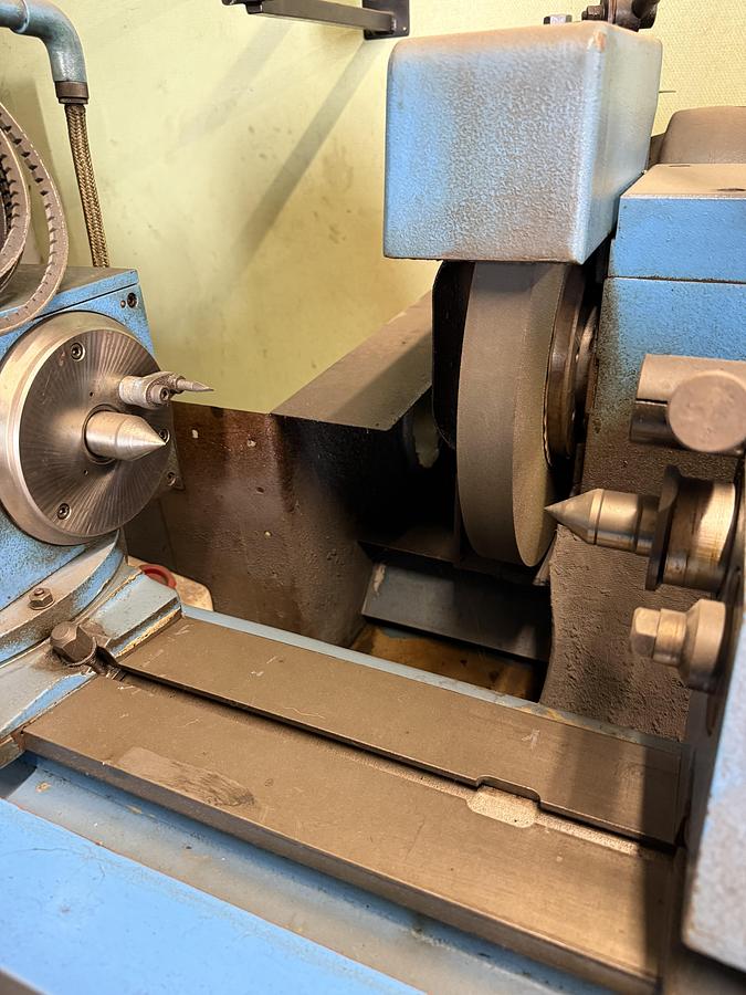 Used BRUGT RUNDSLIBER FABR. TOS, MODEL BUAJ 28x1000