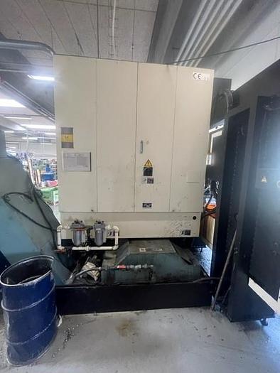 Used BRUGT VERTIKALT BEARBEJDNINGSCENTER FABR. NIIGATA, MODEL SPN 50