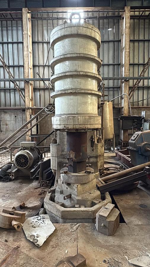 Used BRUGT SMEDED HAMMER FABR. BECHE, MODEL L 10