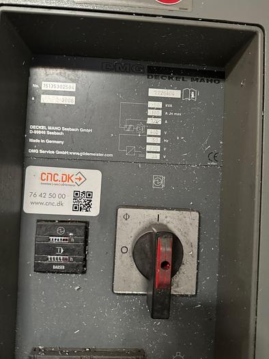 Used BRUGT VERTIKALT BEARBEJDNINGSCENTER FABR. DMG, MODEL DMF 300 LINEAR