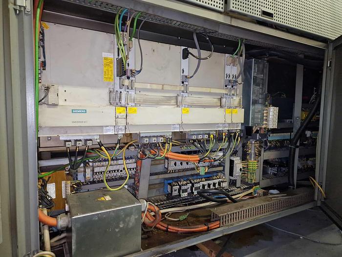 Used BRUGT CNC-DREJE & FRÆSECENTER FABR. GILDEMEISTER, MODEL CTX 620 LINEAR