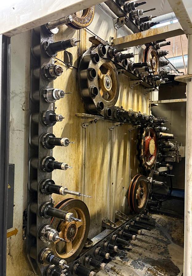 Used BRUGT HORISONTALT BEARBEJDNINGSCENTER FABR. MAZAK, MODEL FH 6800