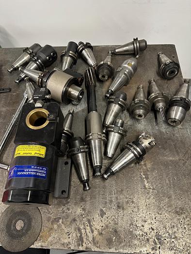 Used BRUG CNC-VÆRKTØJSFRÆSER HERMLE, MODEL UWF 900 E - HTC 32