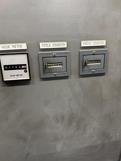 Used BRUGT CNC-REVOLVERSTANSER FABR. AMADA, MODEL PEGA 304040