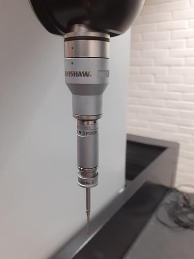 Used BRUGT KOORDINAT MÅLEMASKINE FABR. MITUTOYO, MODEL CRYSTA-APEX C9106