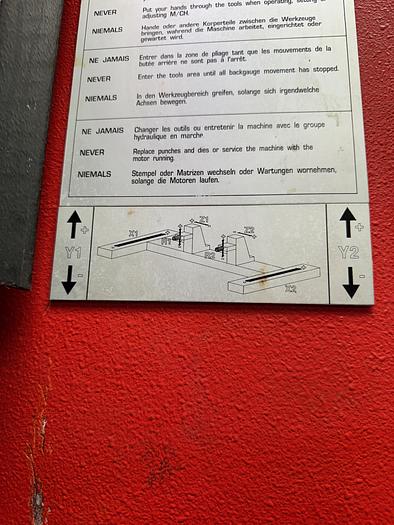 Used BRUGT CNC-KANTPRESSE FABR. AMADA, MODEL HFBO 125/30