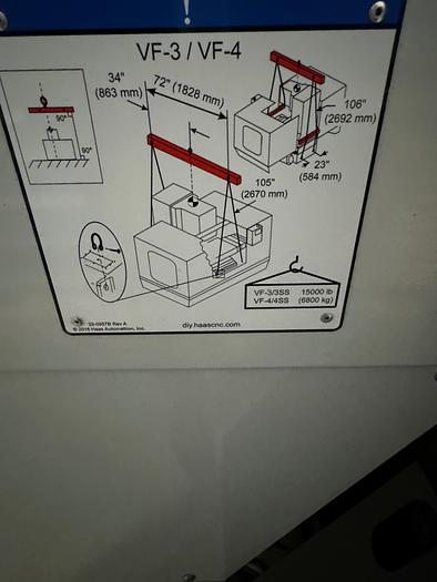 Used BRUGT VERTIKALT BEARBEJDNINGSCENTER FABR. HAAS, MODEL VF-4SS