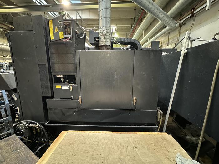 Used BRUGT VERTIKALT BEARBEJDNINGSCENTER FABR. MAZAK, MODEL FJV 60/80