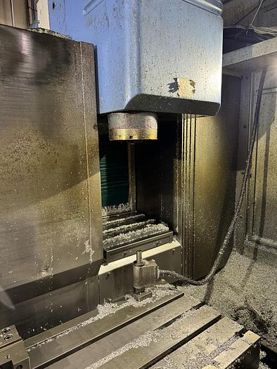 Used BRUGT VERTIKALT BEARBEJDNINGSCENTER FABR. MAZAK, MODEL VTC 200 B
