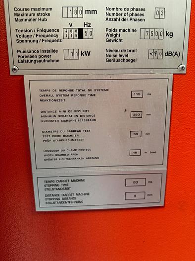 Used BRUGT CNC-KANTPRESSE FABR. AMADA, MODEL HFBO 125/30