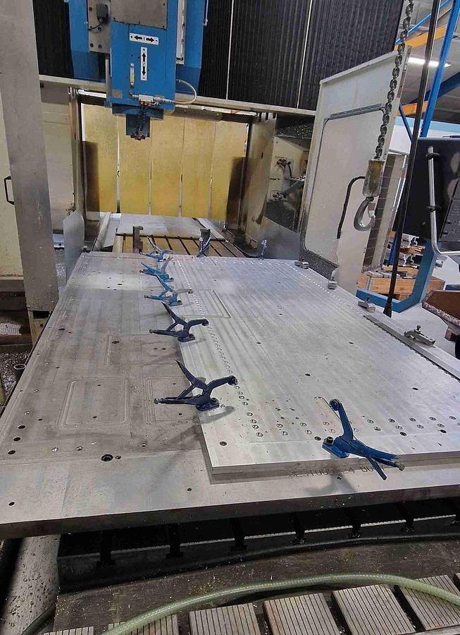 Used BRUGT CNC-PORTALFRÆSER FABR. CORREA, MODEL FP 40/40