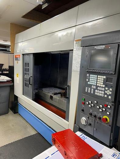 Used BRUGT VERTIKALT BEARBEJCNINGSCENTER FABR. MAZAK, MODEL VTC 200 B