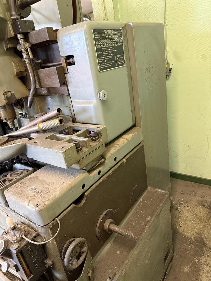 Used BRUGT TANDHJULSSTIKKE MASKINE MANUF FELLWOS MODEL 7125 A