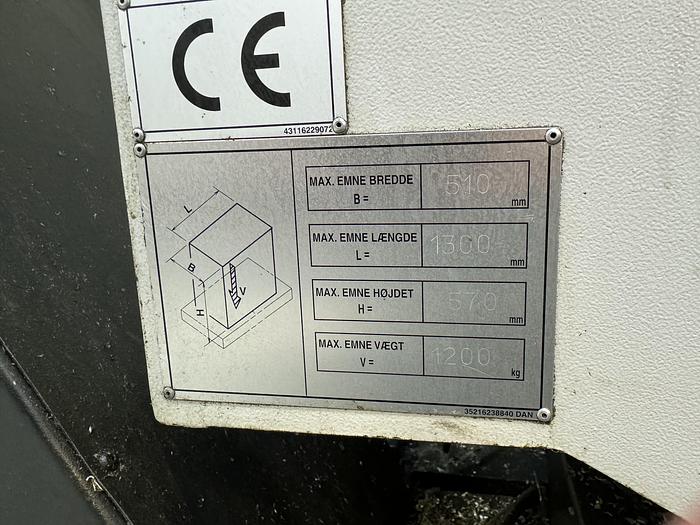 Used BRUGT VERTIKALT BEARBEJDNINGSCENTER FABR. MAZAK, MODEL VCN NEXUS 510 C II
