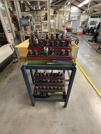 Used BRUGT CNC-VERTIKALT BEARBEJDNINGSCENTER FABR. BROTHER, MODEL TC-S2B-0