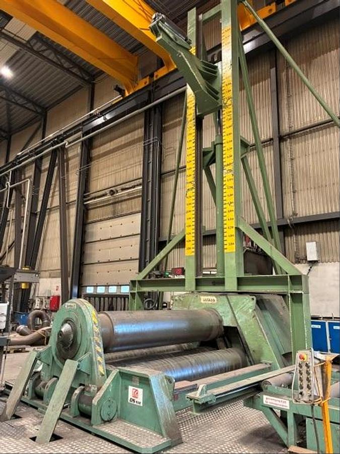 Used USED CNC-BENDING ROLL MANUF. ROUNDO, MODEL PAS 700