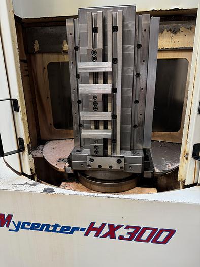 Used BRUGT HORISONTALT BEARBEJDNINGSCENTER FABR. KITAMURA, MODEL HX 300