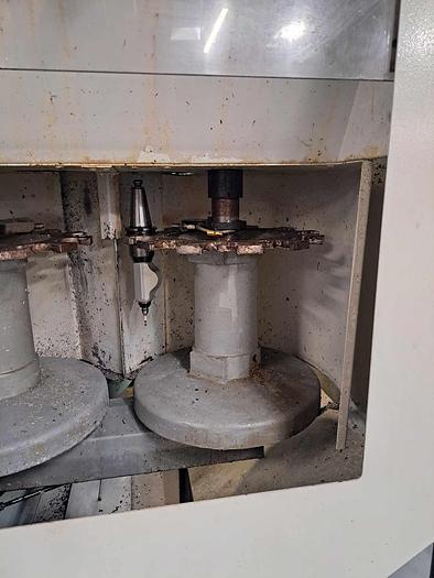 Used BRUGT 5-AKSET VERTIKALT BEARBEJDNINGSCENTER DECKEL/MAHO, MODEL DMU 50 V