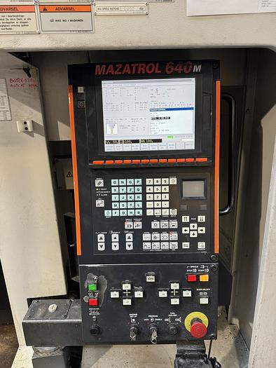Used BRUGT VERTIKALT BEARBEJDNINGSCENTER FABR. MAZAK, MODEL FJV 60/80