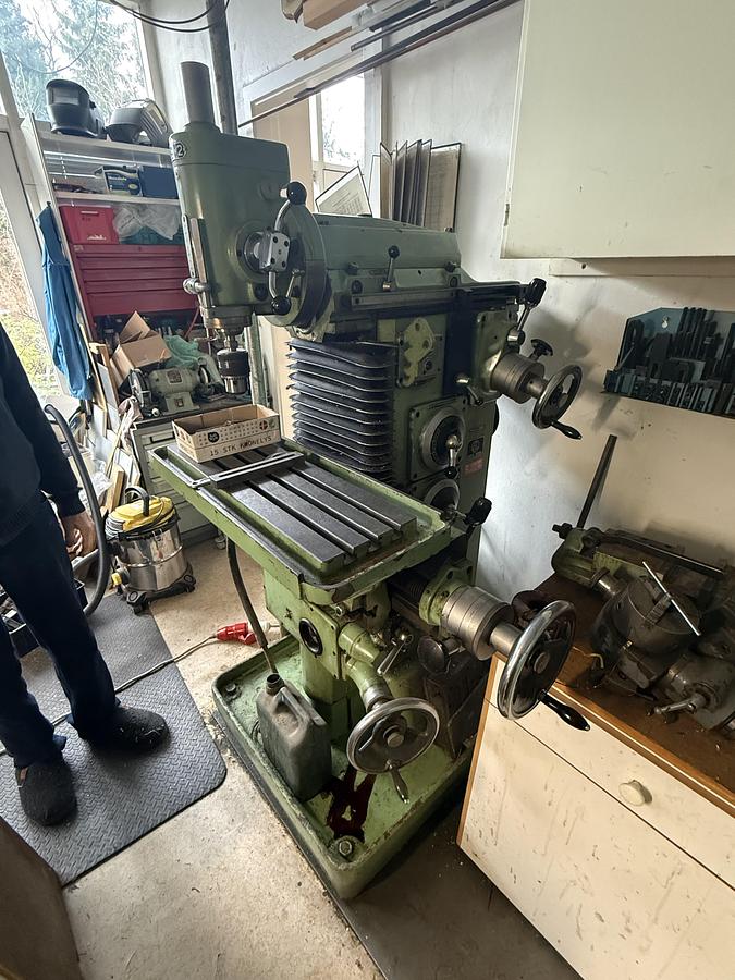 Used BRUGT VÆRKTØJSFRÆSER FABR. STANKO, MODEL 6T75