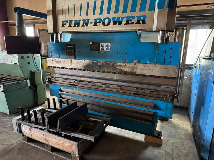 Used BRUGT CNC-KANTPRESSE FABR. FINNPOWER/JAROMET