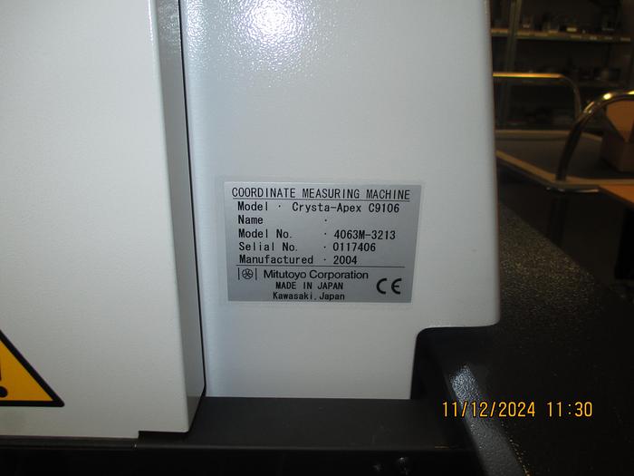 Used BRUGT KOORDINAT MÅLEMASKINE FABR. MITUTOYO, MODEL CRYSTA-APEX C9106