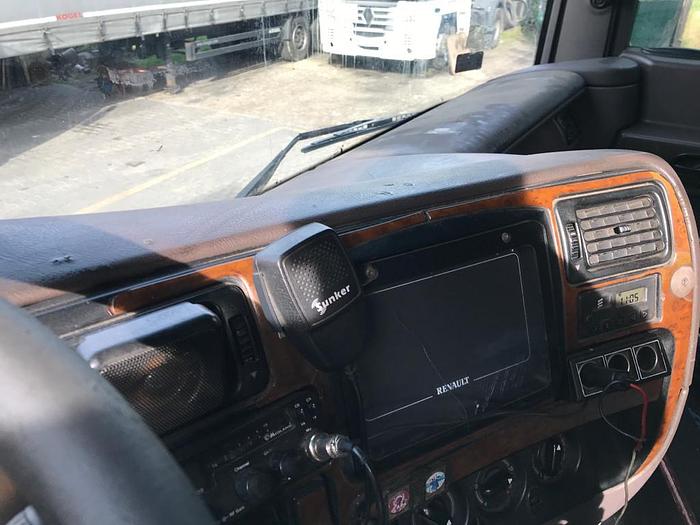Used 1998 Renault MAGNUM 430 4X2 EURO 2