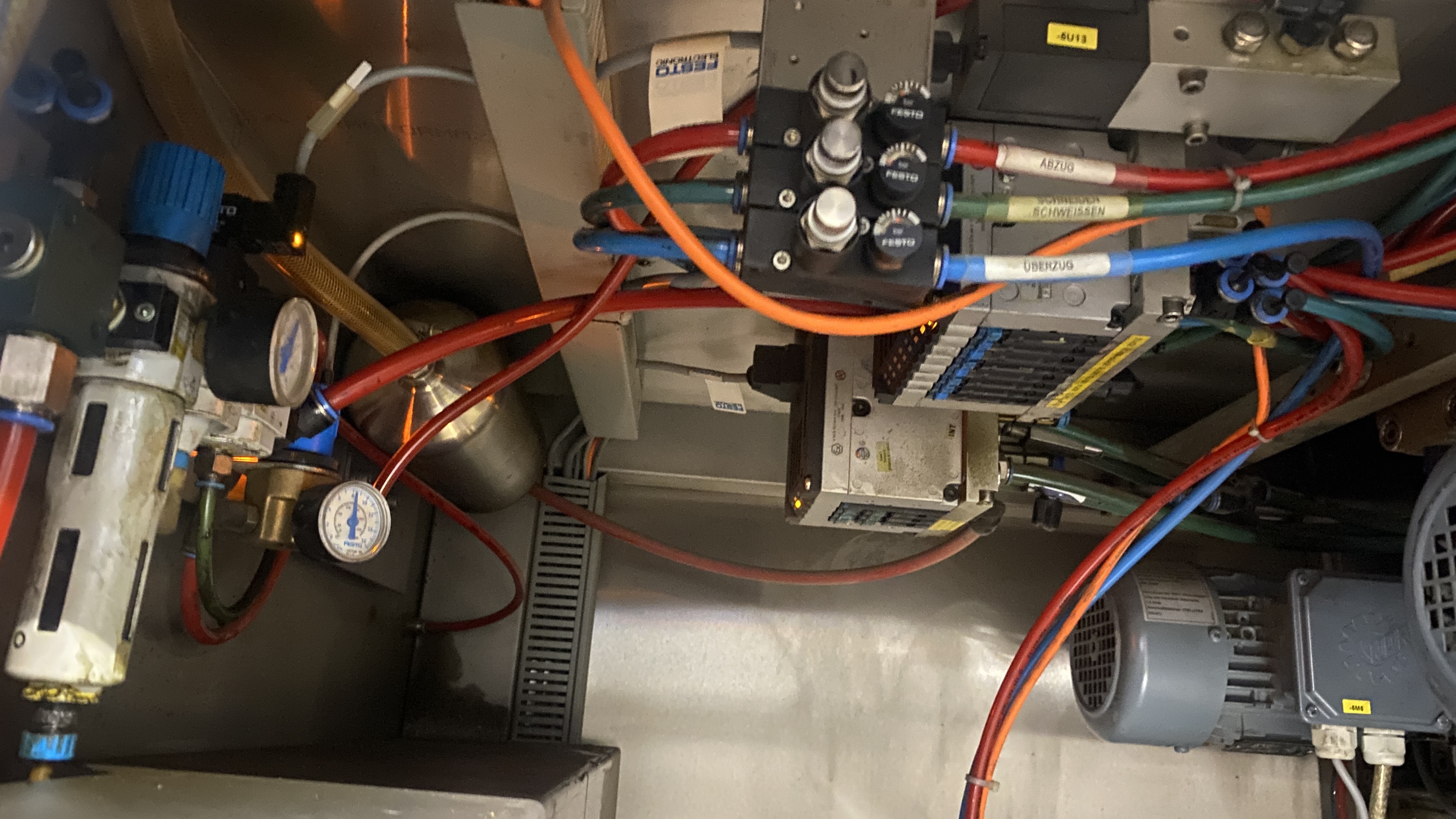 Used Innotech Revo 3800S continuous motion bagger