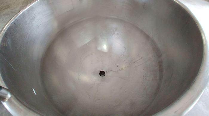 Refurbished 125 GALLON HAMILTON SINGLE MOTION SCRAPE KETTLE – S/S – JACKETED (#9367)