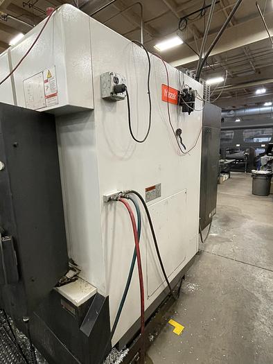 Used 2006 MAZAK 510C CNC Vertical Machining Center