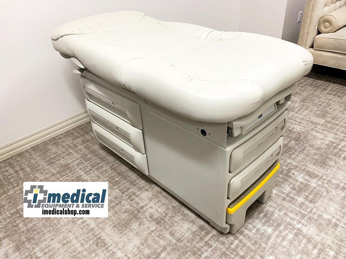 Used Midmark 604 Exam Table