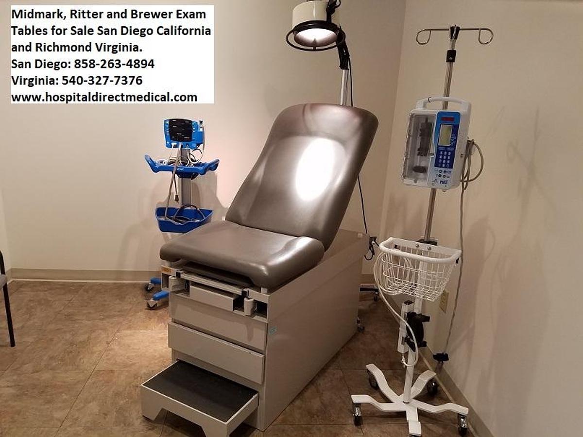 Used Midmark 404 Exam Table