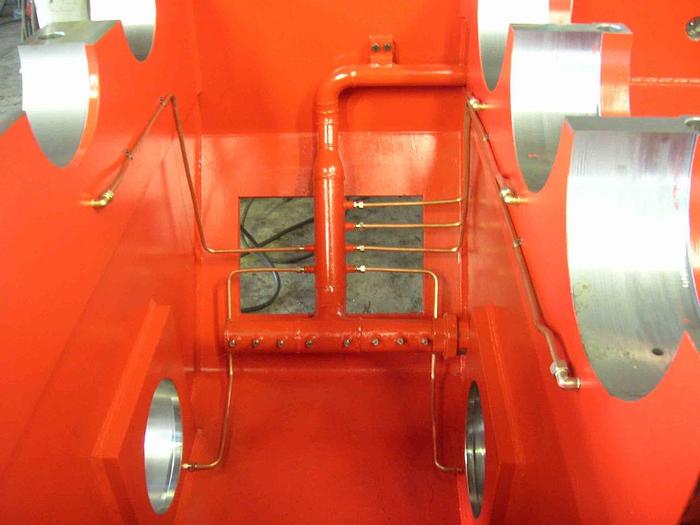 New  F&P 450 3-Hi Pinion Stand - Gearbox #4246