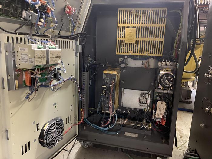 Used FANUC R2000iB/125L 6 AXIS CNC ROBOT WITH R30iA CONTROLLER