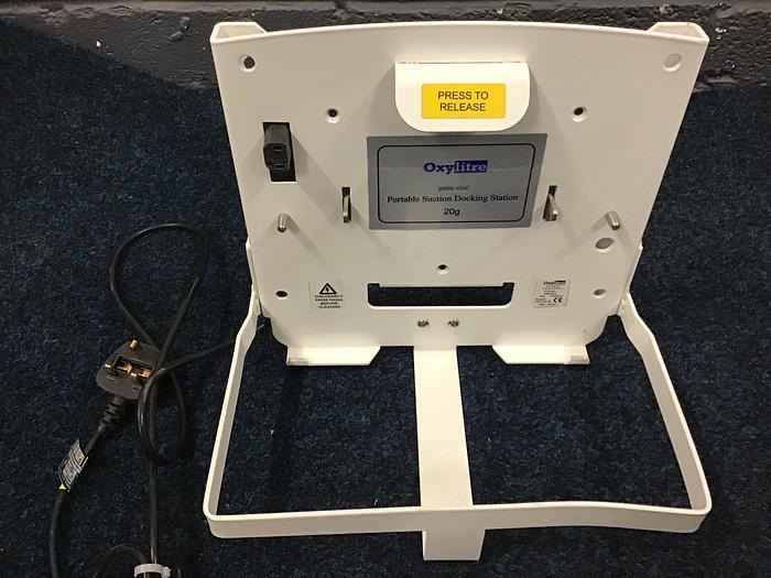 Used Oxylitre Portable Suction with wall mount docking station Petite Elite