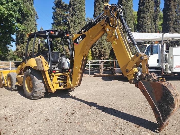 Used 2011 CAT 420E