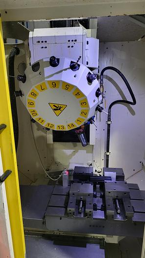Used 2000 FANUC Robodrill Alpha T14iB CNC Drill & Tap