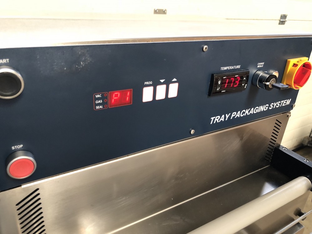 Used Henkovac MAP traysealing machine