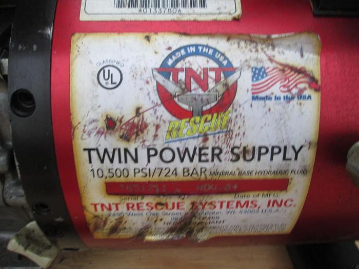 Used TNT Rescue Jaws Of Life Set