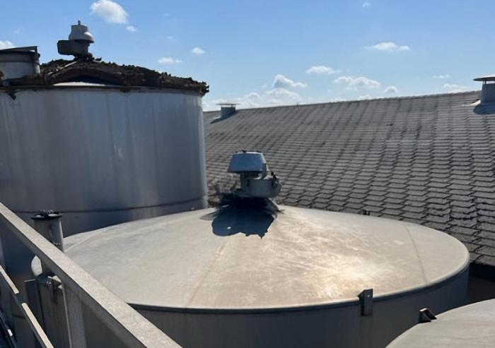 Used 10,360 gallon Stainless Steel Storage Tanks