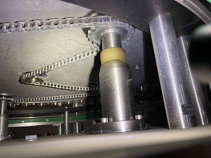 Used Zacmi 40-Valve Rotary Piston Filler