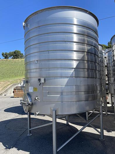 Used 2,626 Gallon Stainless Steel Jacketed White Wine Tanks