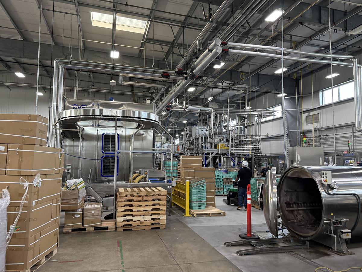 Used Navatta Complete Hot Fill Cup line