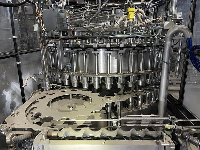 Used 2008 Zacmi -40 External Valve Vacuum Filler