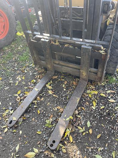 Used Caterpillar DPL 40 Forklift