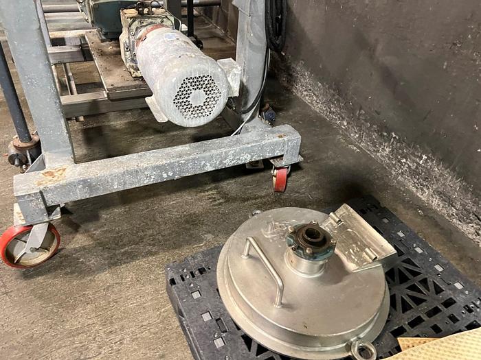 Used Langsenkamp Model M2511 Peach Pitter