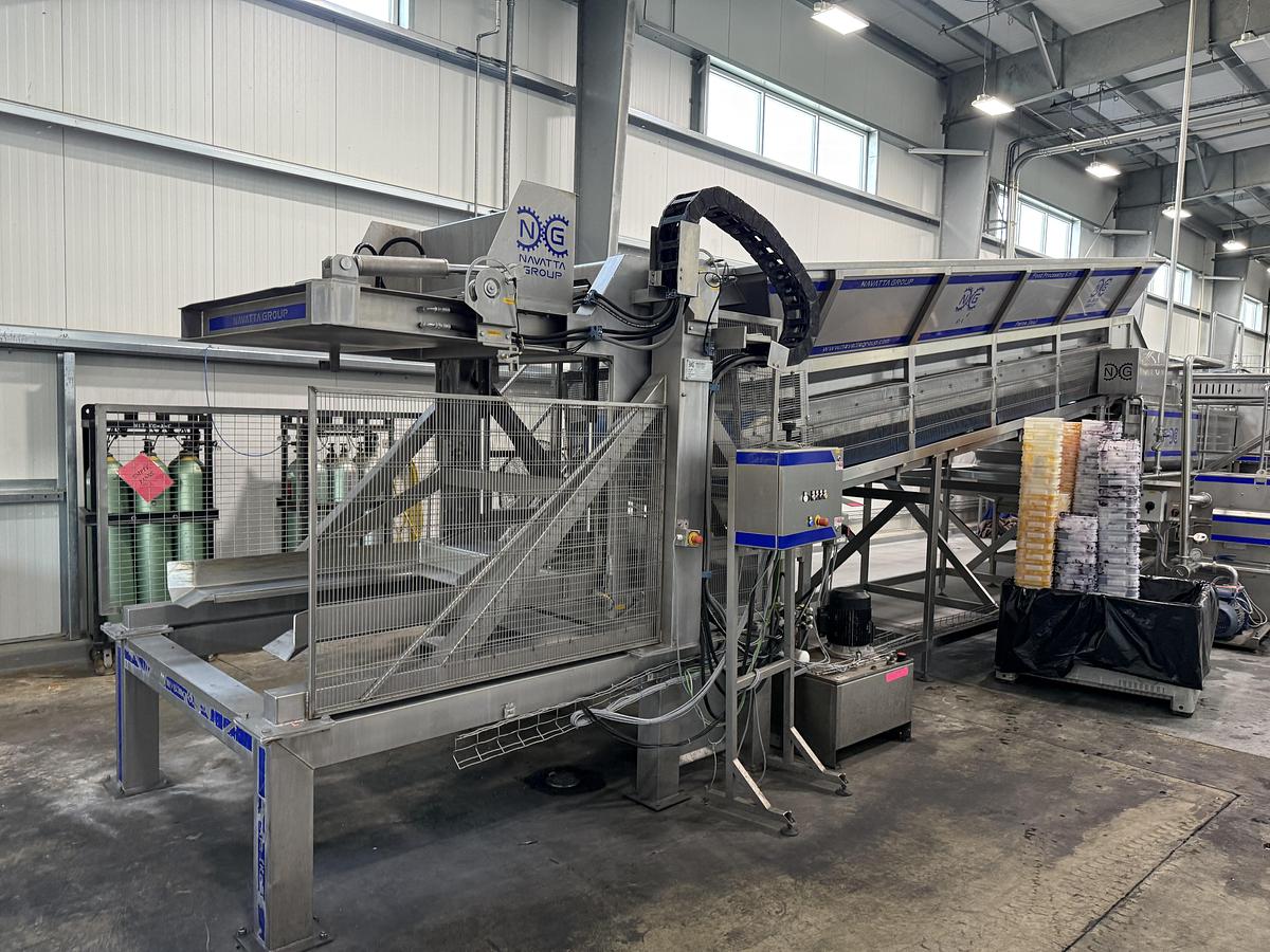 Used Navatta Complete Hot Fill Cup line